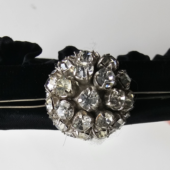 Elegant Vintage Handmade Spanish Retro Black Satin and Velvet Handbag - Picture 6 of 6